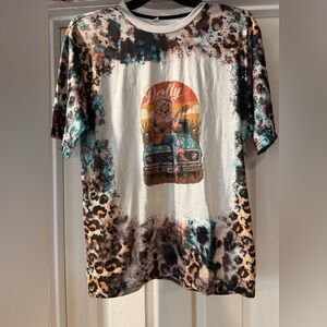 Dolly Parton Retro Graphic Tee